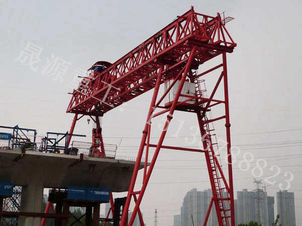 如何設(shè)置花架龍門吊導(dǎo)電滑觸線防護(hù)板